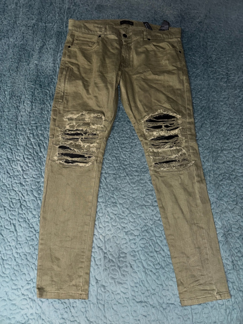 Zara Men's Distressed Olive Green Jeans